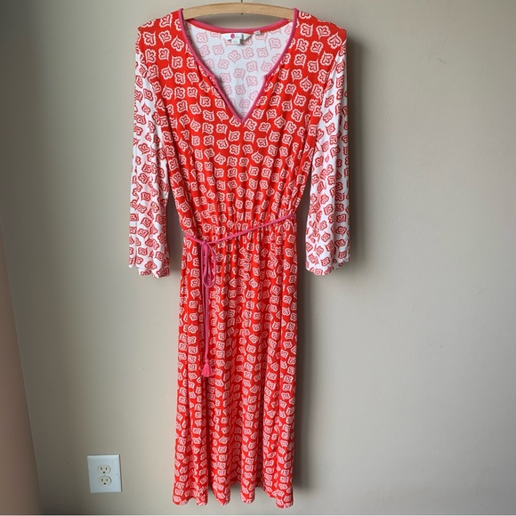 Boden Falling petals jersey midi dress - Picture 3 of 10